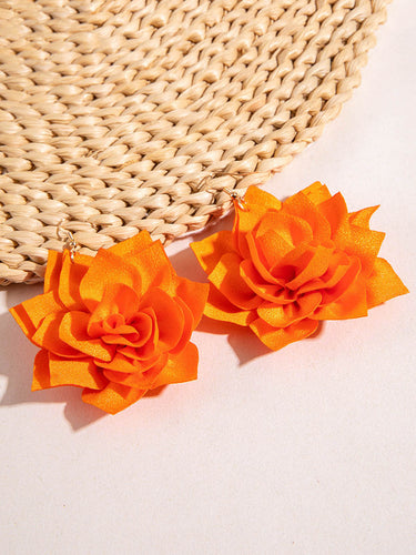 1785275 Flower Shape Drop Earrings