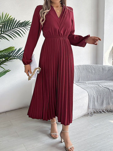 1755994 A-Line High Waisted Elasticity Pleated Solid Color V-Neck Maxi Dresses