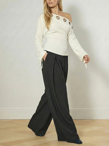 1730359 Long Sleeves Drawstring Hollow Pleated Solid Color Tied One-Shoulder T-Shirts