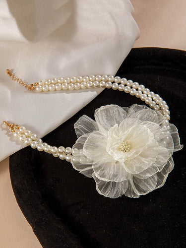 1784837 Flower Shape Necklaces Accessories
