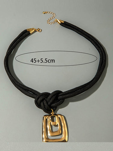1786591 Geometric Necklaces Accessories