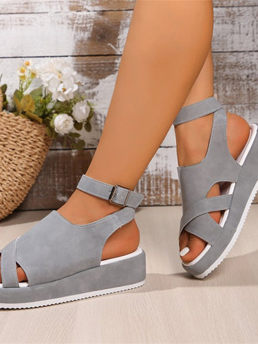 1787197 Buckle Round-Toe Sandals