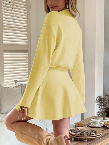 1732175 A-line High Waisted Elasticity Solid Color Round-neck Mini Dresses Sweater Dresses