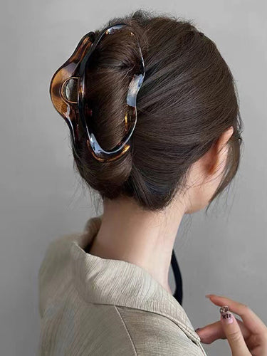幾何学的な爪クリップヘアアクセサリーヘアクロー