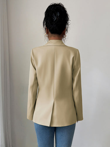 1733826 Langärmliger, locker sitzender Blazer mit geknöpften Taschen, einfarbigem Design und Reverskragen 