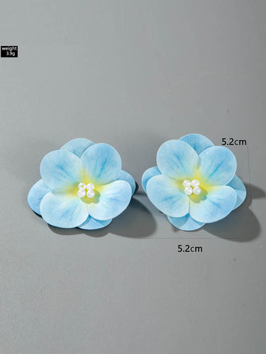 1785287 Flower Shape Drop Earrings