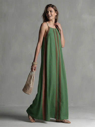 1766768 A-Line Loose Contrast Color Pleated Spaghetti-Neck Maxi Dresses