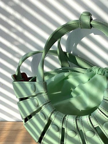 1748108 Drawstring Hollow Evening Bags & Clutches