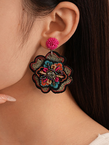 Accesorios de pendientes de articulación dividida de forma de flor con cuentas