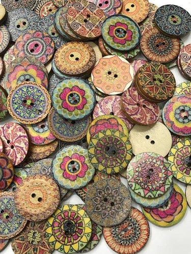 Alrededor de 100 piezas de botones de costura redondo de madera multicolor para decoración de artesanía de bricolaje