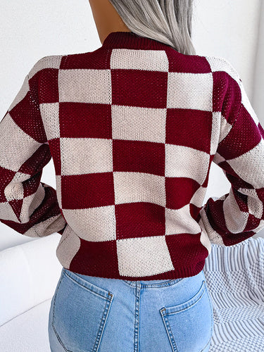 1713658 Long Sleeves Loose Contrast Color Plaid Round-Neck Sweater Tops