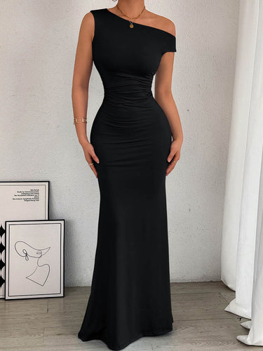 1754962 Bodycon hoog getailleerde asymmetrische geplooide effen kleur split-side one-shoulder maxi-jurken