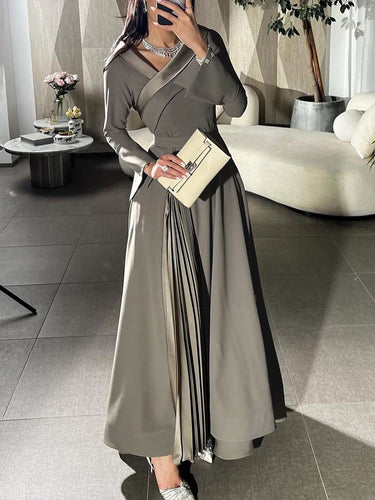 1564681 A-Line Wrap Pleated Solid Color Split-Joint V-Neck Maxi Dresses