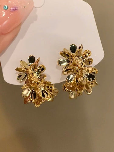 1726793 Flower Shape Earrings Accessories