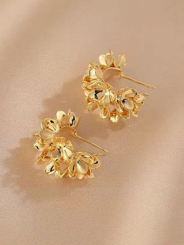 1726792 Flower Shape Earrings Accessories
