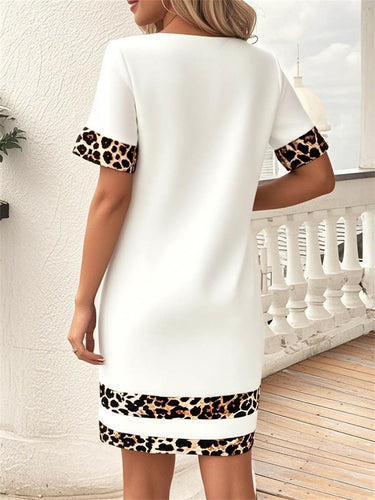 1746690 Bodycon solto contraste cor leopardo split-joint minivestidos com decote redondo