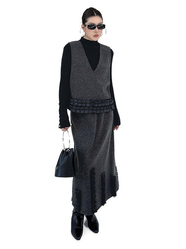 1734779 Contrast Color Ruffled Split-Joint V-Neck Vest Top + Elasticated Waist High Waisted Pleated Skirts Bottoms Two Pieces Set