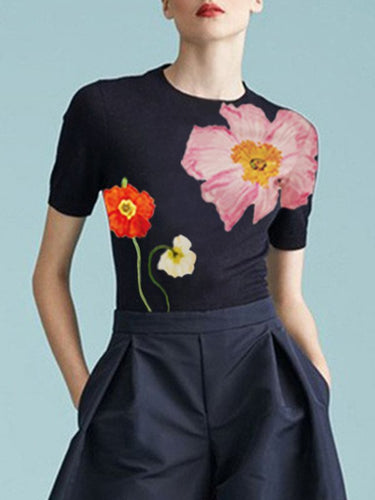 T-shirt rotonda a fiore magro