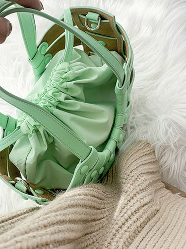 1748079 Drawstring Hollow Evening Bags & Clutches