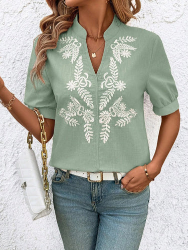 1752271 Loose Short Sleeves Flower-Embellished Contrast Color Split-Joint Stand Collar Blouses&Shirts Tops