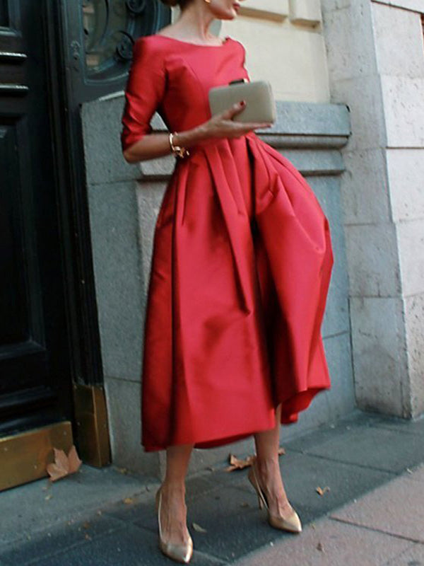 Rode A-lijn midi-jurk voor een dress-to-impress look