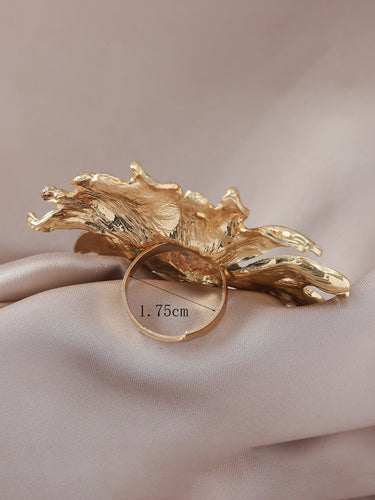 1733568 Flower Shape Geometric Rings Accessories