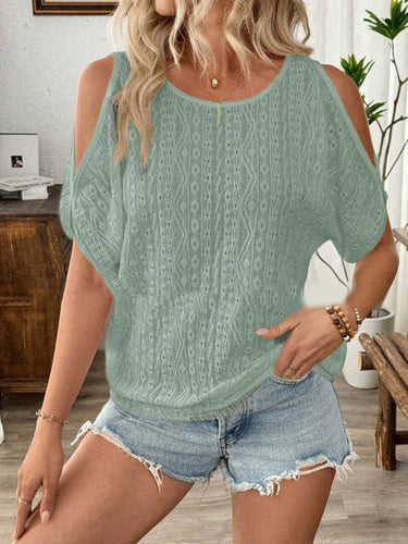1752152 Loose Short Sleeves Solid Color Split-Joint Textured Cold Shoulder Blouses&Shirts Tops